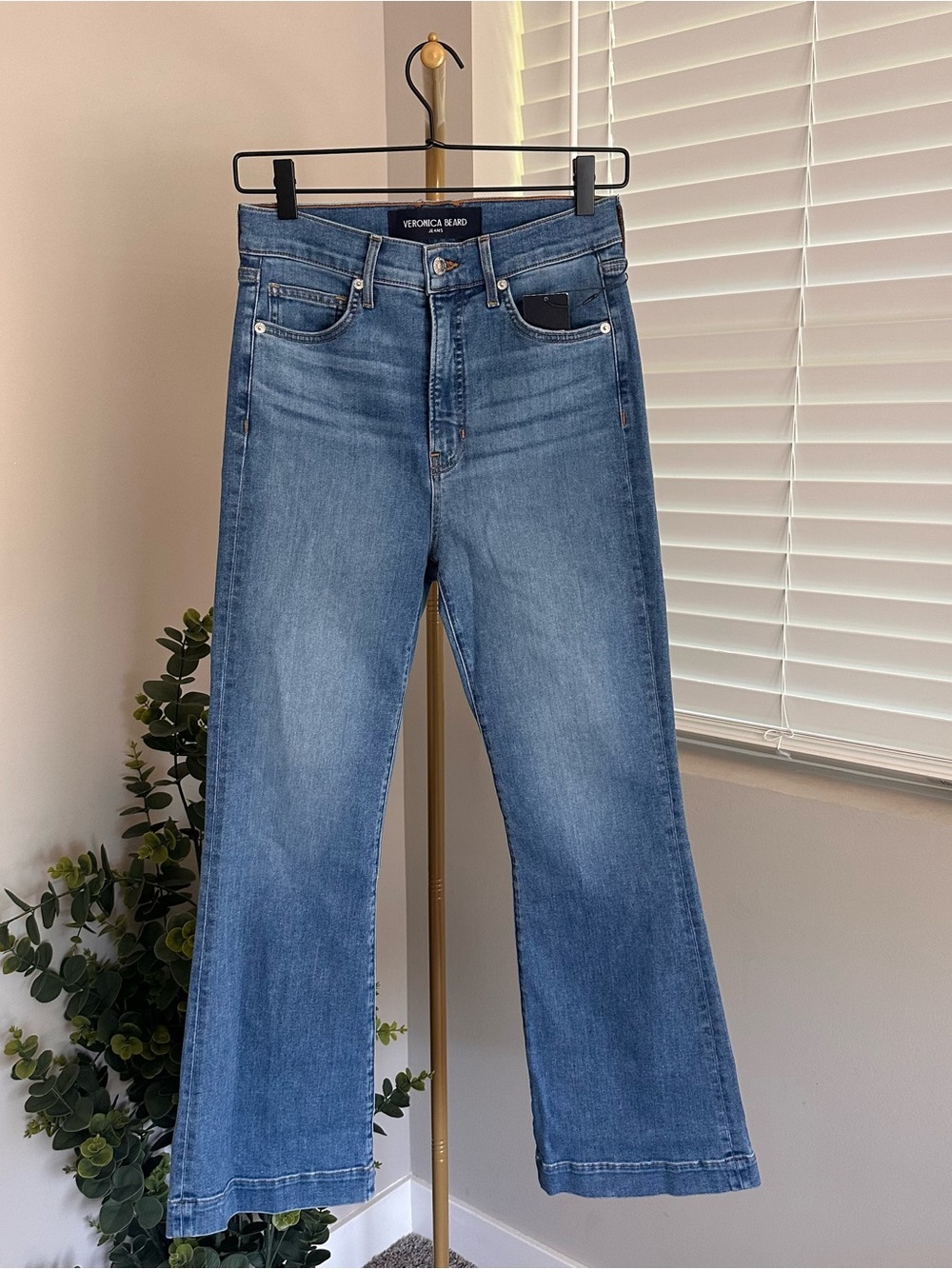 NEW Veronica Beard Jeans Flare